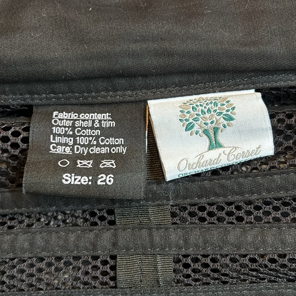Orchard Corset 305 Modern Curve Standard Mesh Corset. Size 26 - Picture 5 of 9